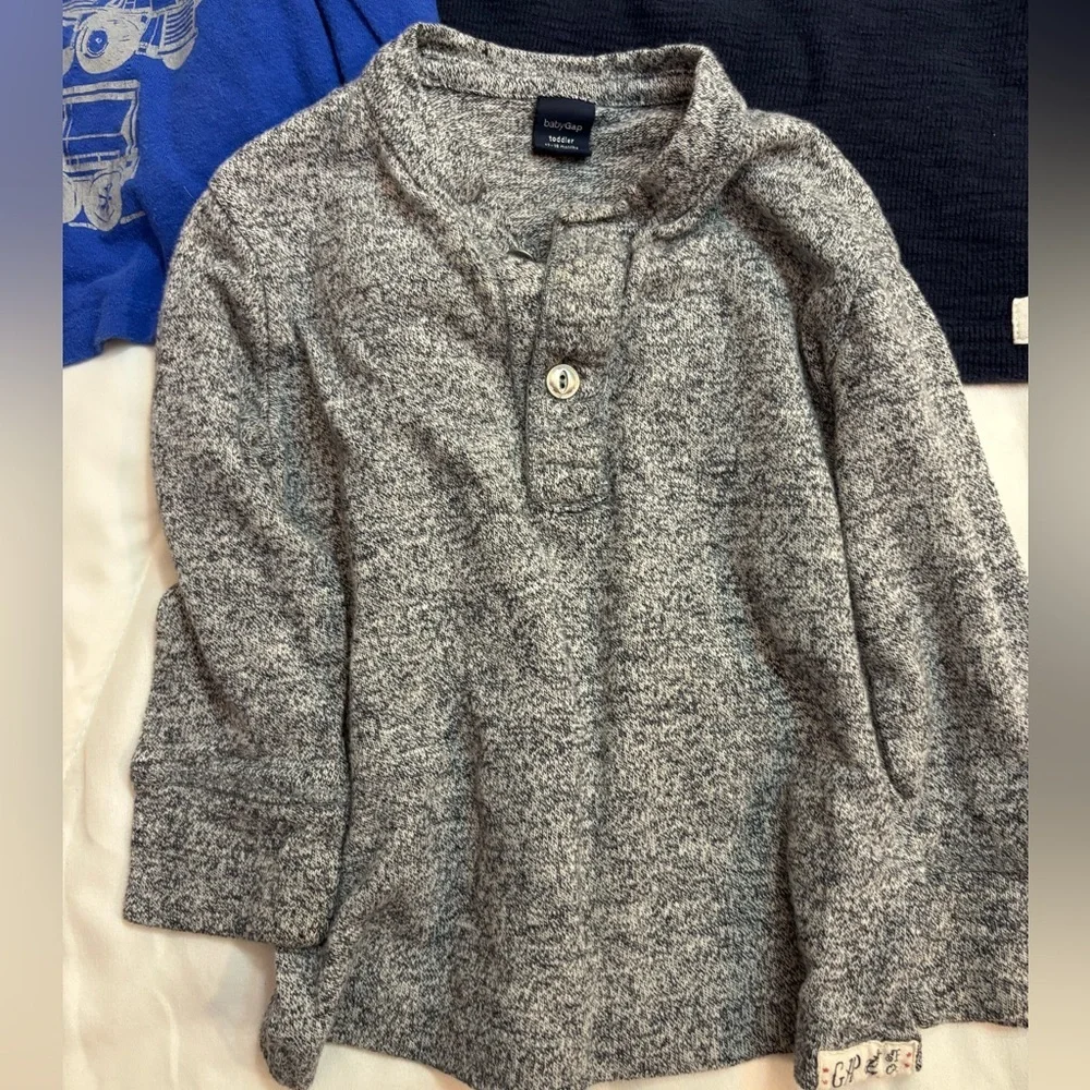 Set of 4 GAP Kids Long Sleeve Tees - Blue and Gray Collection- 18-24 months